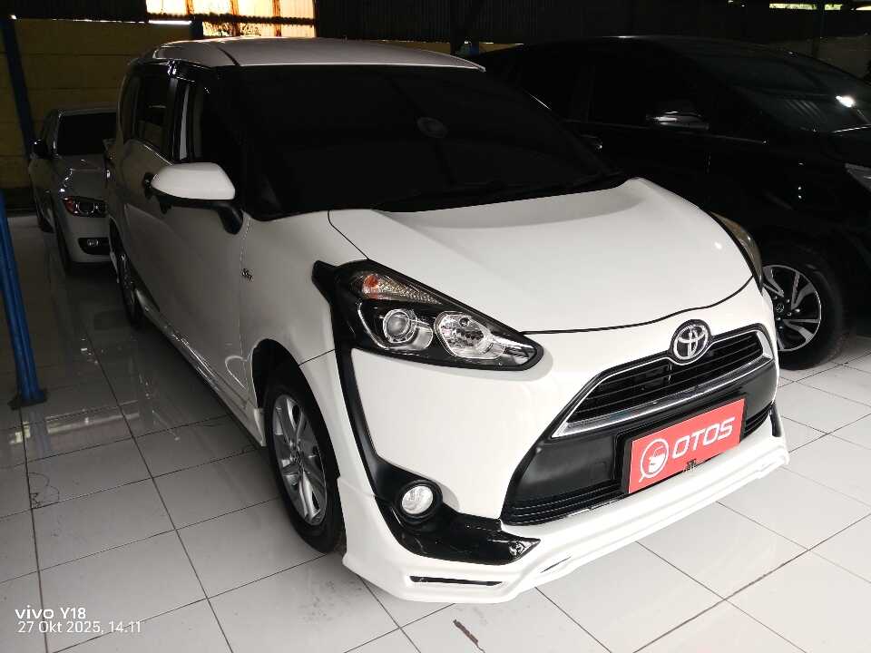 2017 Toyota Sienta 1.5 G - Foto 1 dari 6