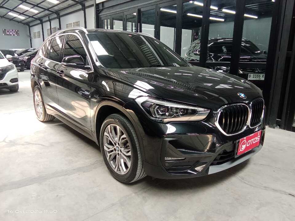 2021 BMW X1 1.5 Sdrive18i - Foto 1 dari 6