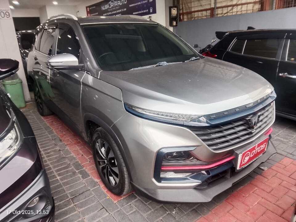 2022 Wuling Almaz 1.5 L T Lux - Foto 1 dari 6