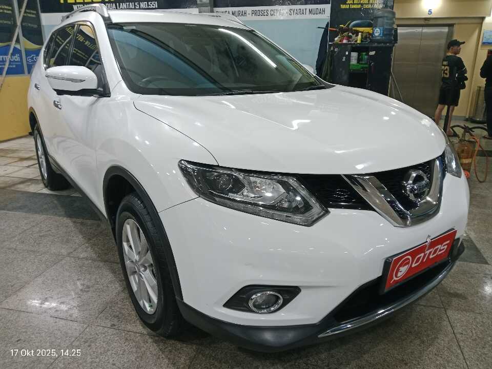 2017 Nissan X-Trail 2.0 - Foto 1 dari 6
