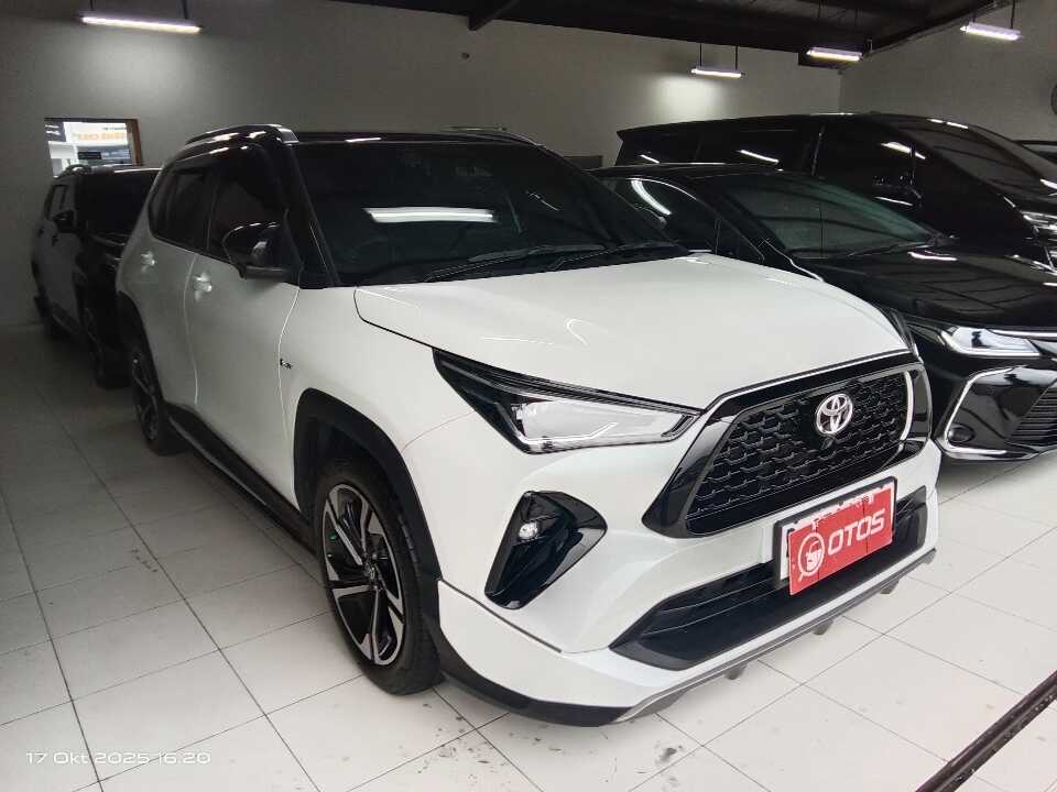 2023 Toyota Yaris Cross 1.5 S HV - Foto 1 dari 6