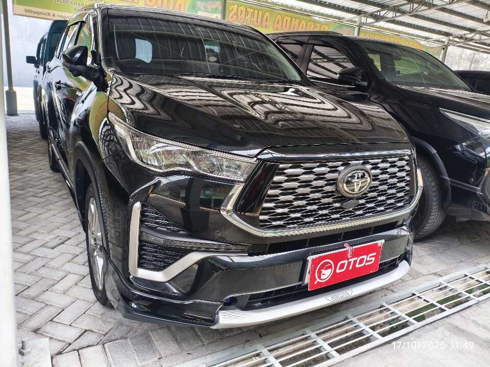2024 Toyota Kijang Innova 2.0 Zenix Q HV CVT TSS - Foto 1 dari 6