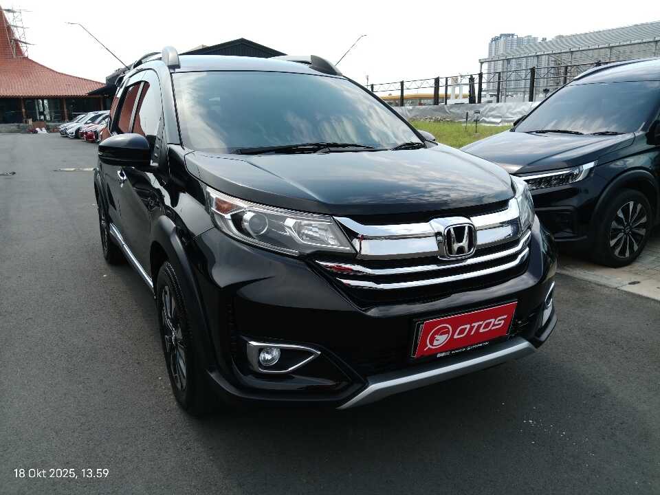2021 Honda BR-V 1.5 E - Foto 1 dari 9