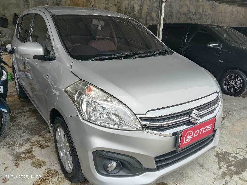 2017 Suzuki Ertiga 1.4 GL - Foto 1 dari 6