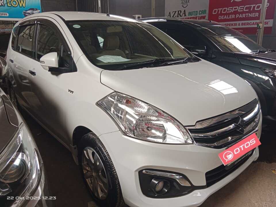 2017 Suzuki Ertiga 1.4 GX - Foto 1 dari 6