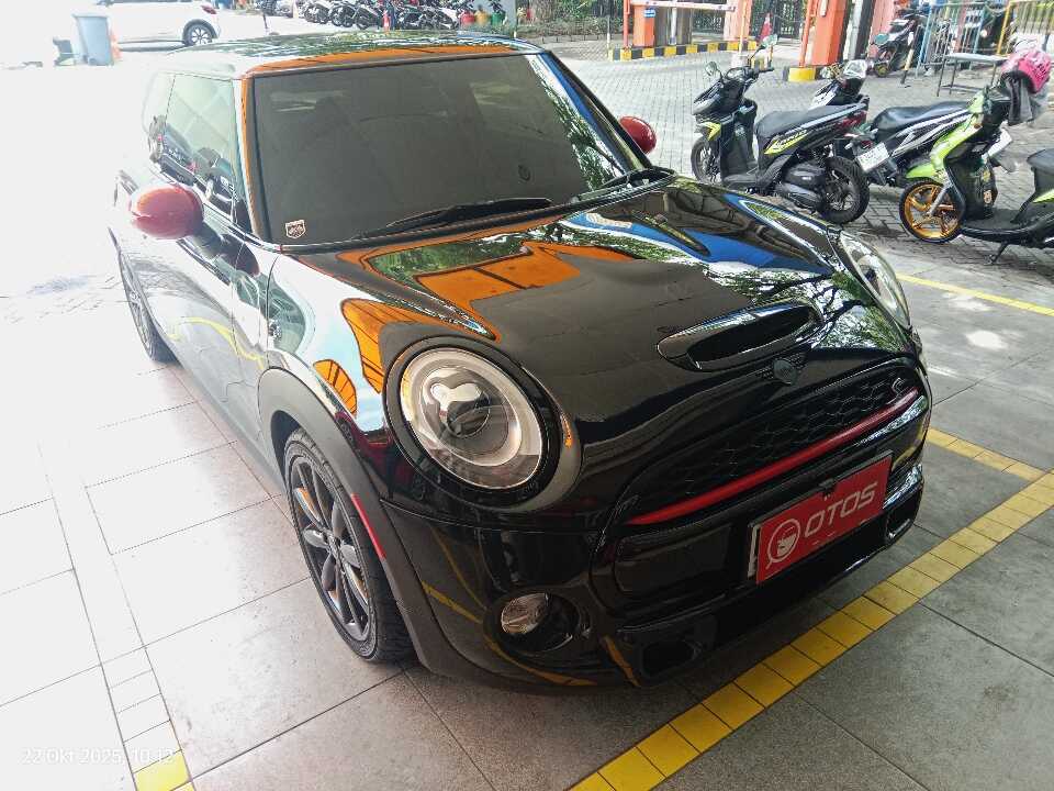 2017 MINI Cooper 2.0 S - Foto 1 dari 6