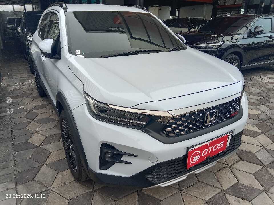 2025 Honda WR-V 1.5 RS - Foto 1 dari 6
