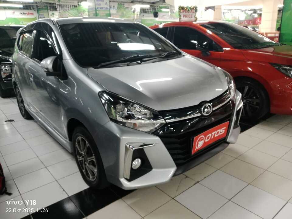 2020 Daihatsu Ayla 1.2 R - Foto 1 dari 6