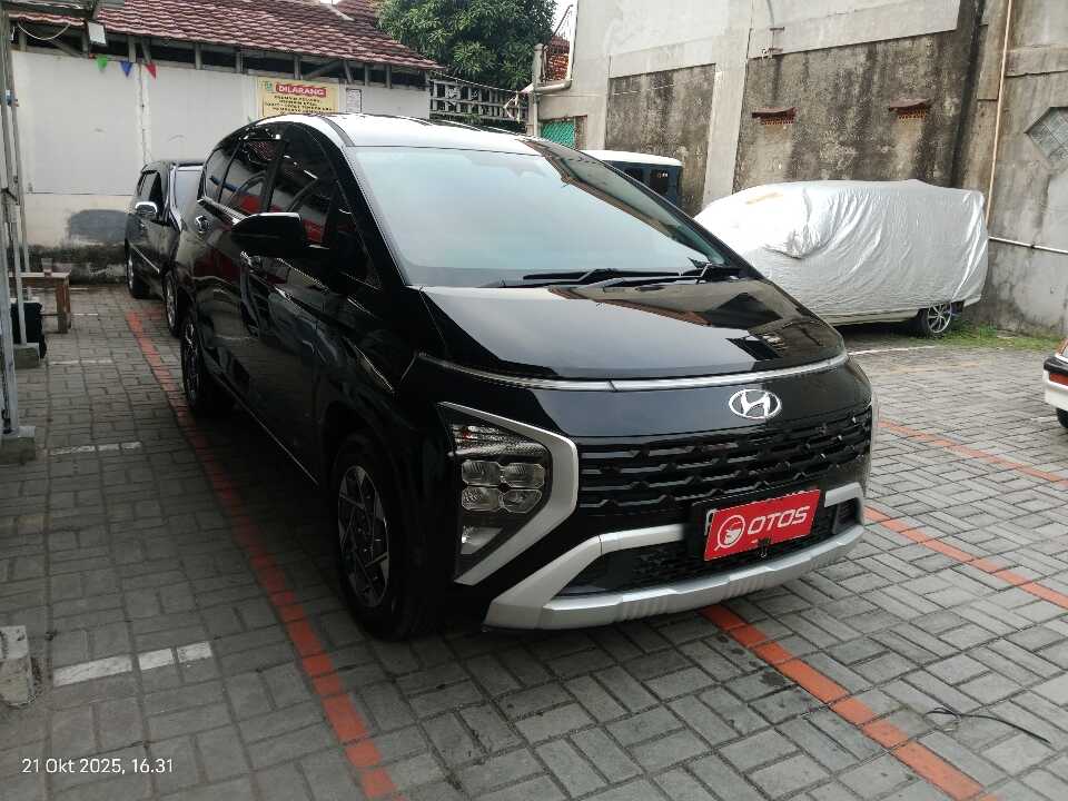 2022 Hyundai Stargazer 1.5 Prime - Foto 1 dari 6