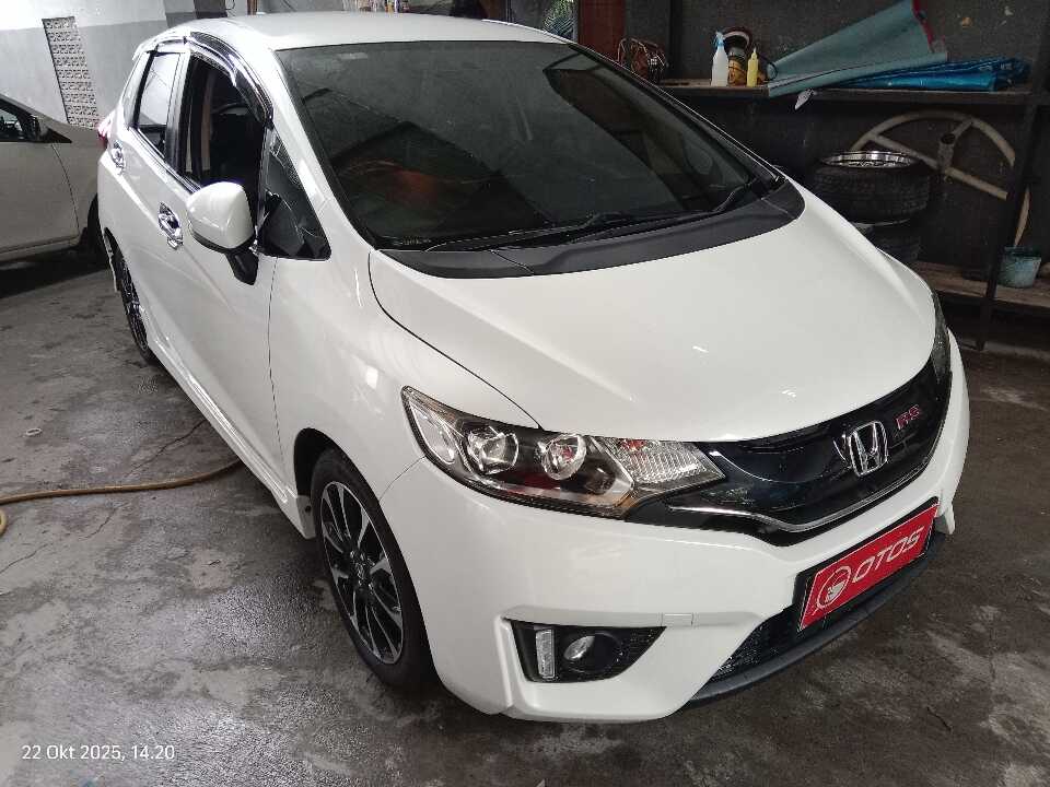 2016 Honda Jazz 1.5 RS - Foto 1 dari 6
