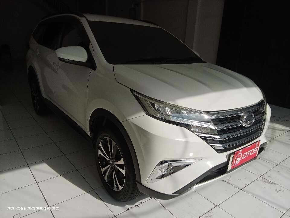 2018 Daihatsu Terios 1.5 - Foto 1 dari 6