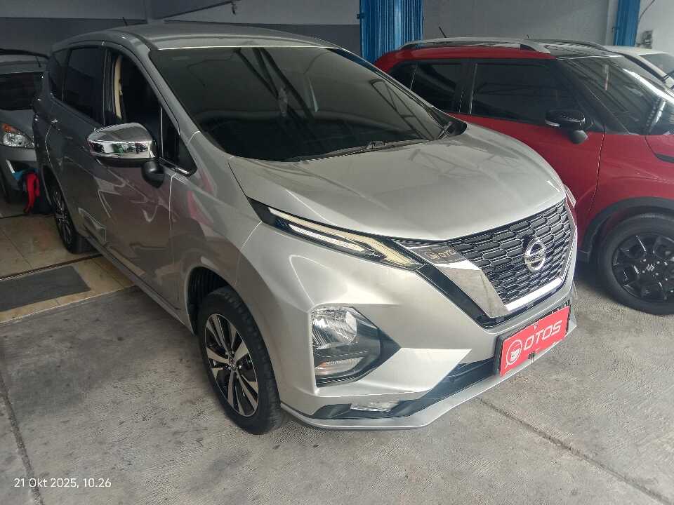 2019 Nissan Livina 1.5 VL - Foto 1 dari 6