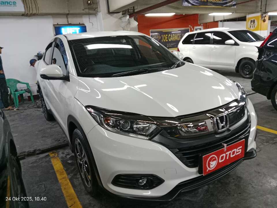2020 Honda HR-V 1.5 E - Foto 1 dari 6