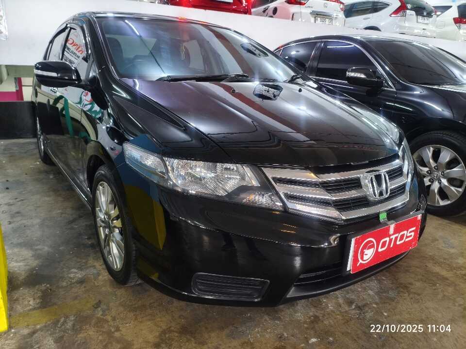 2013 Honda City 1.5 E - Foto 1 dari 6