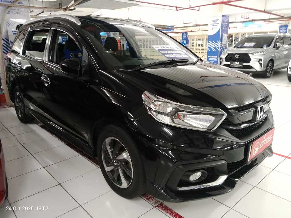 2017 Honda Mobilio 1.5 RS - Foto 1 dari 6