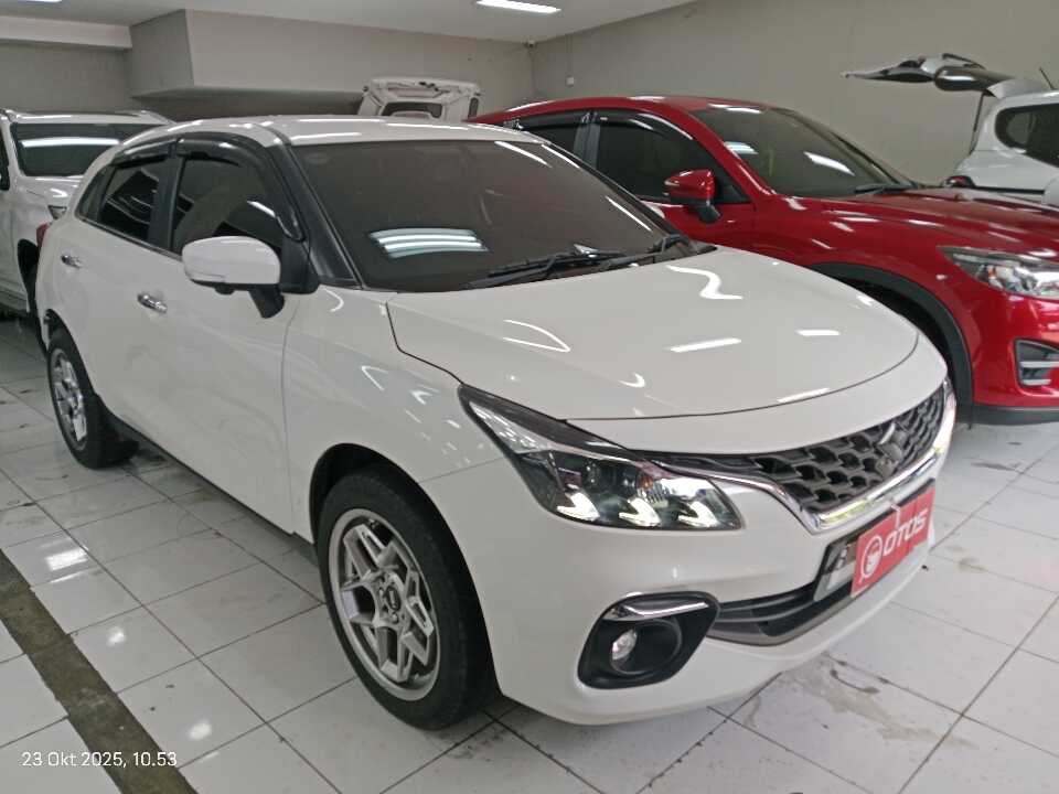 2023 Suzuki Baleno 1.5 - Foto 1 dari 6