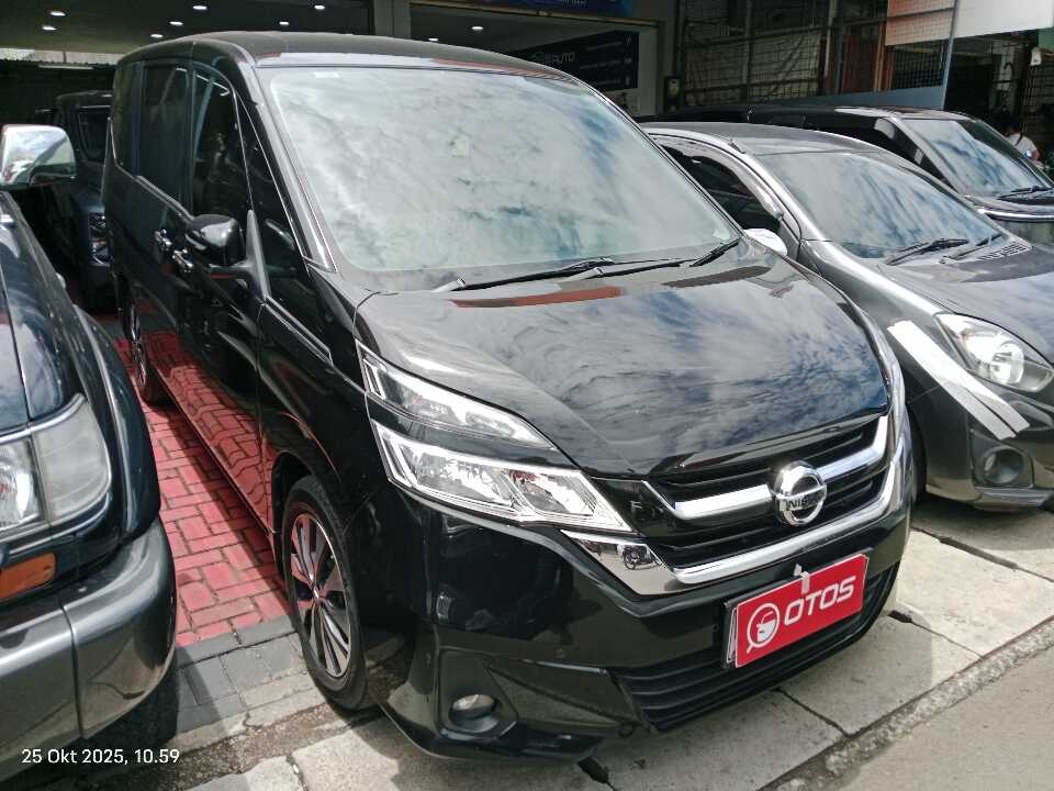 2019 Nissan Serena 2.0 - Foto 1 dari 6