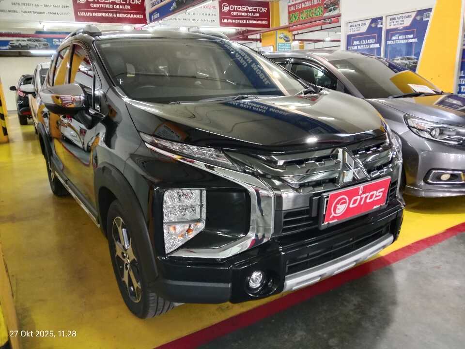 2021 Mitsubishi Xpander 1.5 Cross - Foto 1 dari 6
