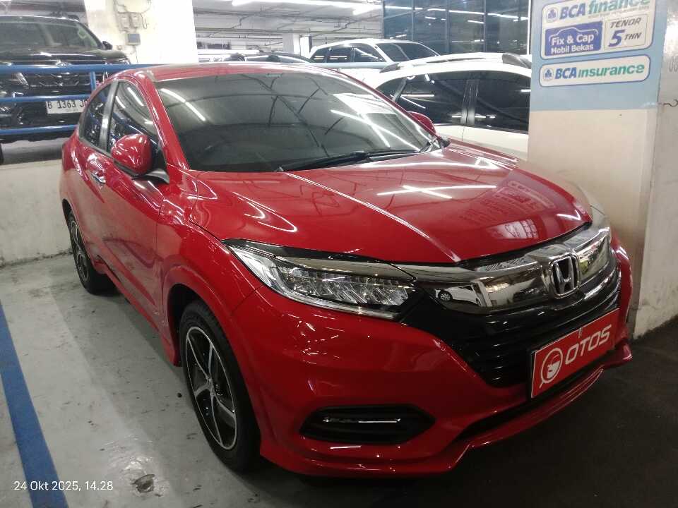 2020 Honda HR-V 1.8 RS - Foto 1 dari 6