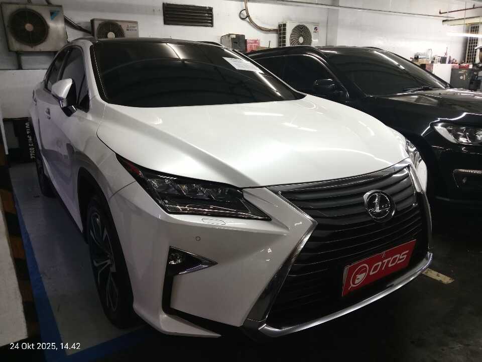2019 Lexus RX 300 2.0 Luxury - Foto 1 dari 6