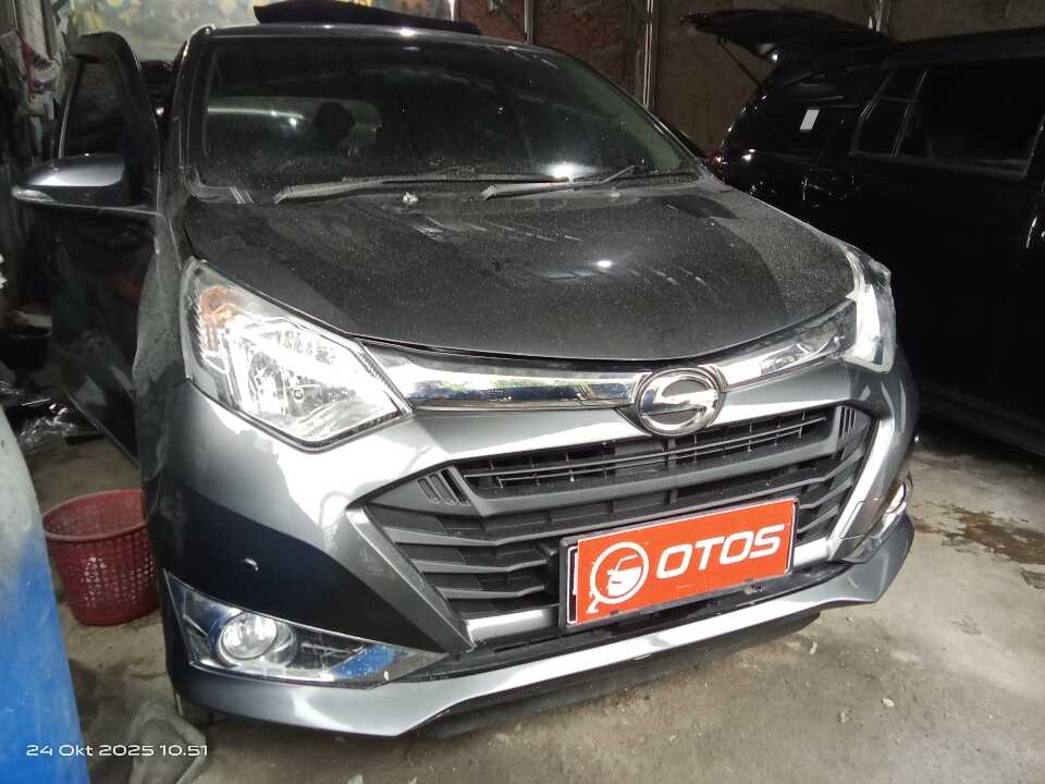 2017 Daihatsu Sigra 1.2 R - Foto 1 dari 6
