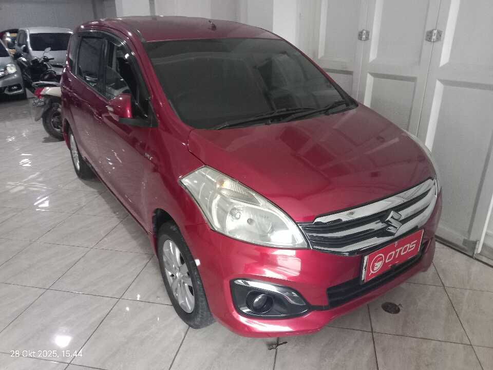 2017 Suzuki Ertiga 1.4 GX - Foto 1 dari 6