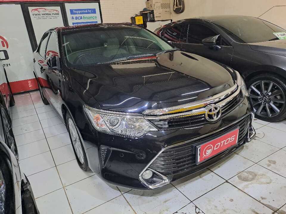 2018 Toyota Camry 2.5 V - Foto 1 dari 6