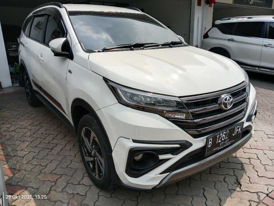 2022 Toyota Rush 1.5 S - Foto 1 dari 6