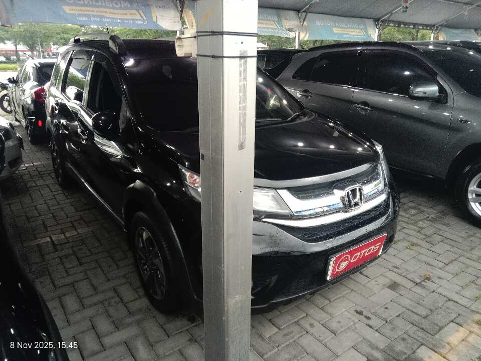 2016 Honda BR-V 1.5 E - Foto 1 dari 6