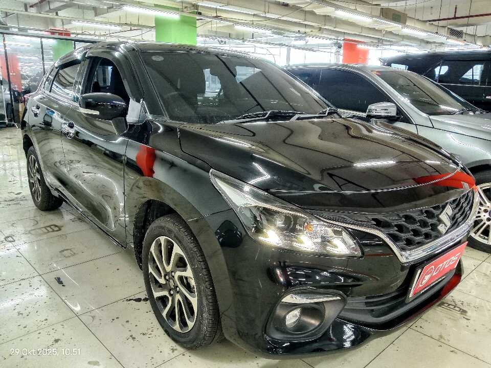 2023 Suzuki Baleno 1.5 - Foto 1 dari 6