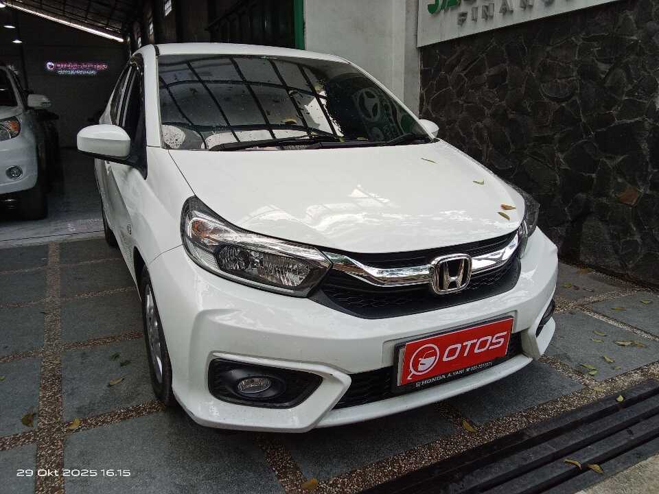 2022 Honda Brio 1.2 Satya E - Foto 1 dari 6