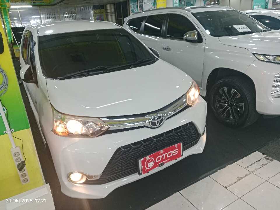 2015 Toyota Avanza 1.5 Veloz - Foto 1 dari 6