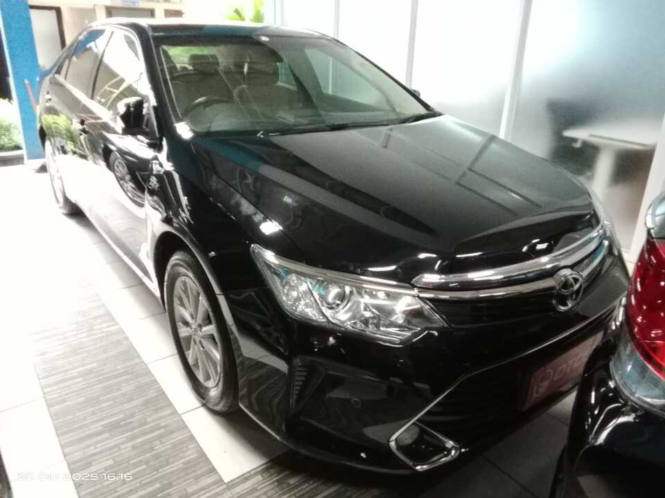 2016 Toyota Camry 2.5 G - Foto 1 dari 6