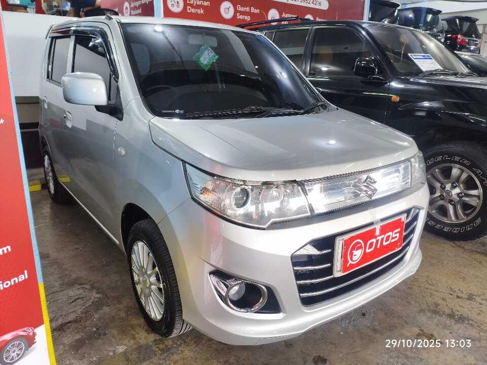 2018 Suzuki Karimun Wagon R 1.0 GS - Foto 1 dari 6