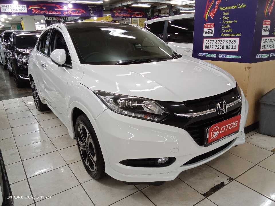 2017 Honda HR-V 1.8 RS - Foto 1 dari 6