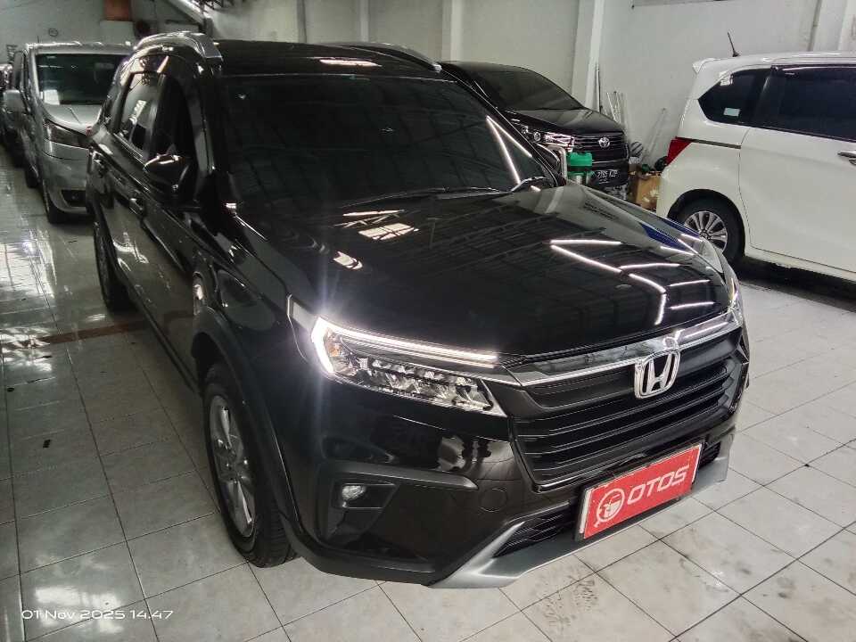 2023 Honda BR-V 1.5 E - Foto 1 dari 6