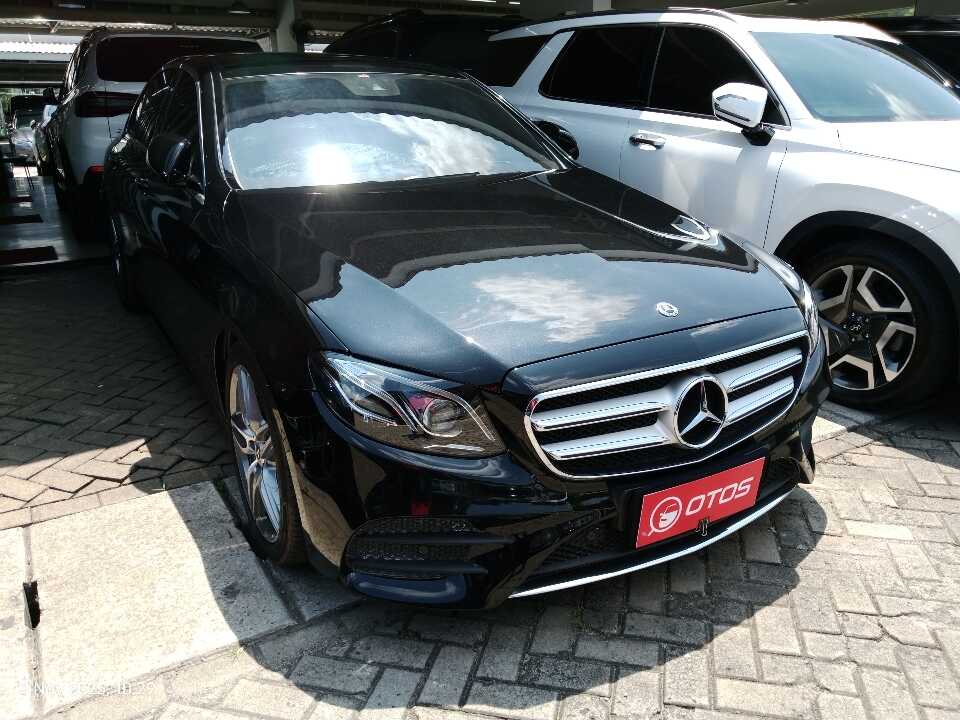 2020 Mercedes-Benz E350 2.0 - Foto 1 dari 6