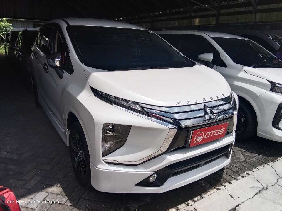 2018 Mitsubishi Xpander 1.5 Sport - Foto 1 dari 6