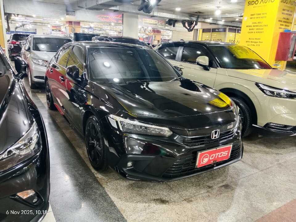 2022 Honda Civic 1.5 RS - Foto 1 dari 6