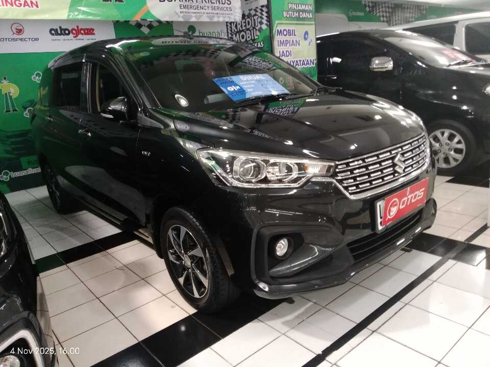 2021 Suzuki Ertiga 1.5 GX - Foto 1 dari 6