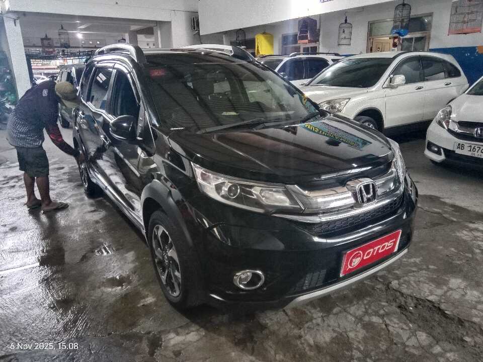 2017 Honda BR-V 1.5 E - Foto 1 dari 6