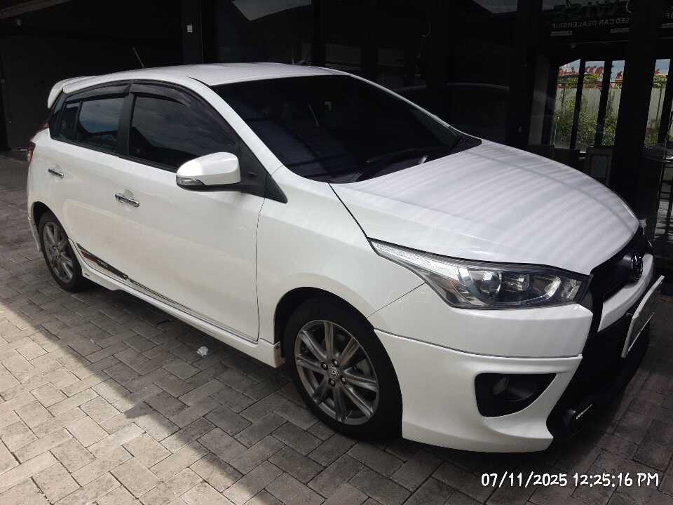 2015 Toyota Yaris 1.5 S - Foto 1 dari 6