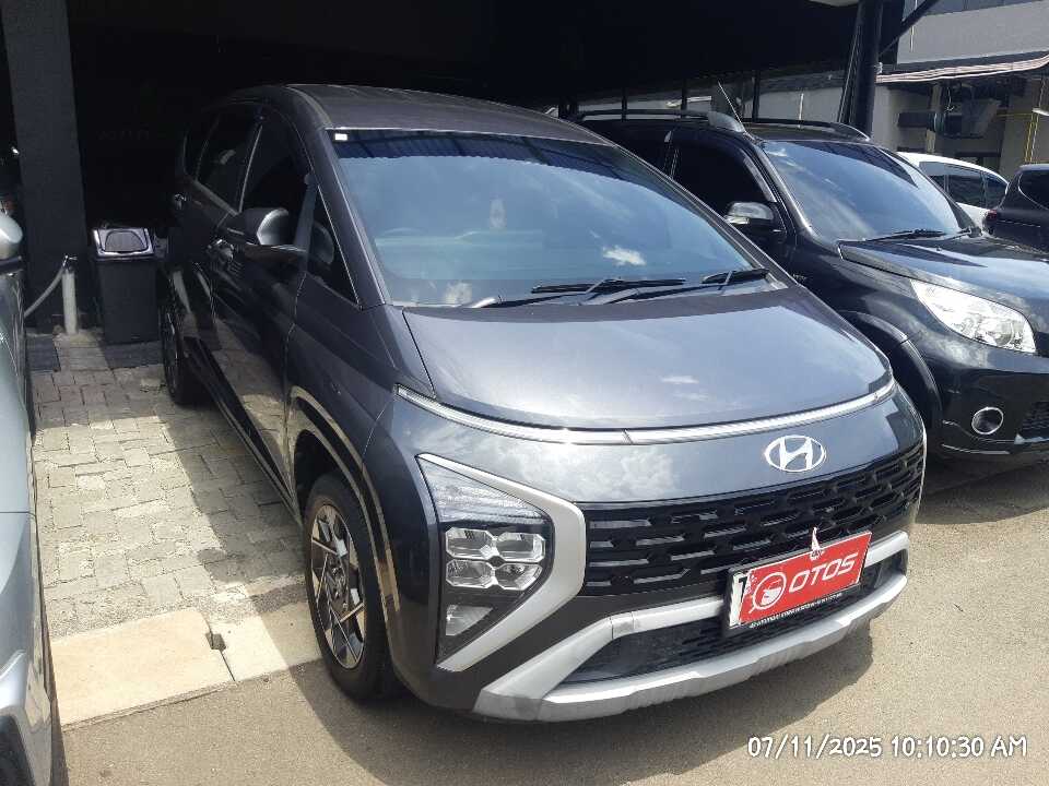 2023 Hyundai Stargazer 1.5 Prime - Foto 1 dari 6