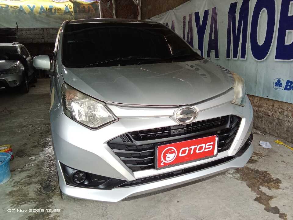 2017 Daihatsu Sigra 1.2 X - Foto 1 dari 6
