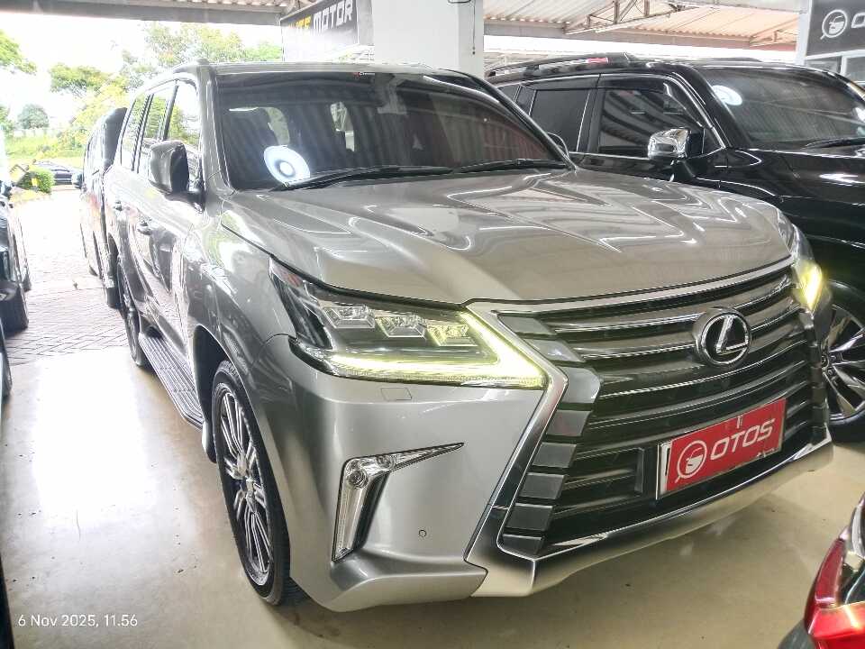 2018 Lexus LX 570 5.7 - Foto 1 dari 6
