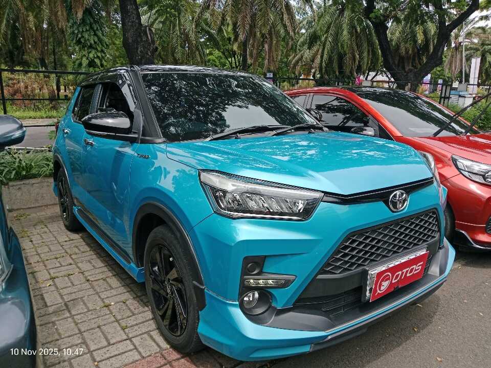 2021 Toyota Raize 1.0 GR Sport - Foto 1 dari 6