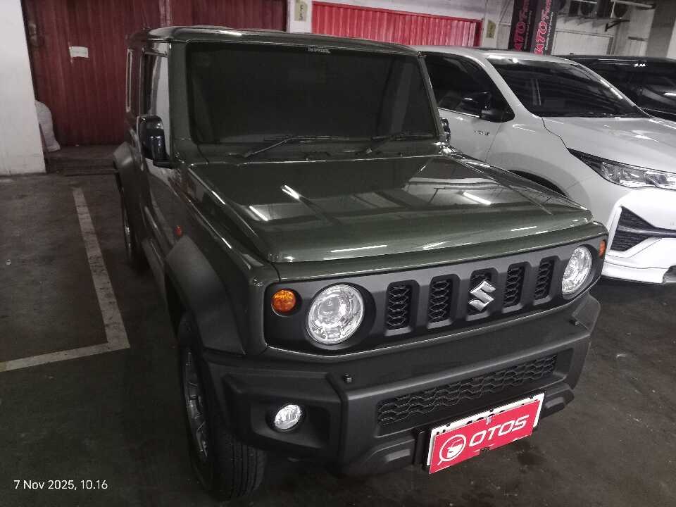 2023 Suzuki Jimny 1.5 4x4 - Foto 1 dari 6