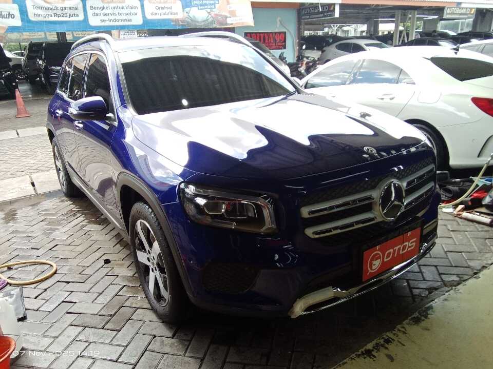 2020 Mercedes-Benz GLB200 1.3 Progressive Line Wagon - Foto 1 dari 6