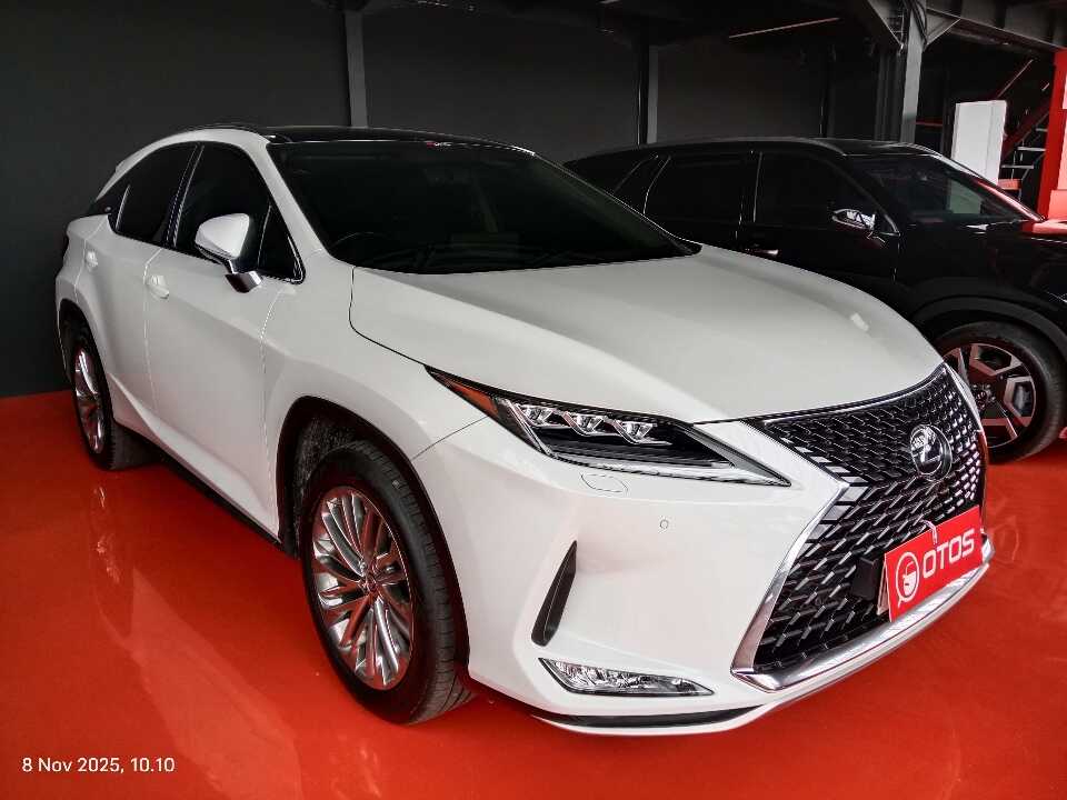 2021 Lexus RX 300 2.0 Luxury - Foto 1 dari 6