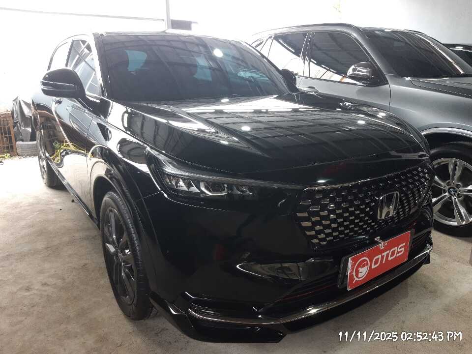 2022 Honda HR-V 1.5 Turbo RS - Foto 1 dari 6